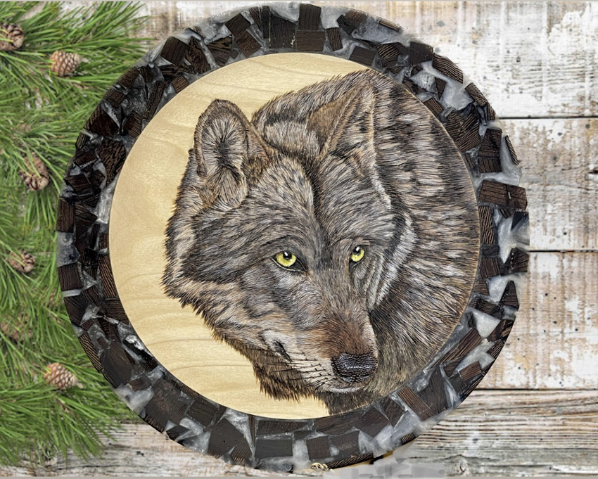 Wolf Resin Plate