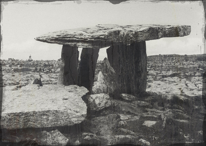 Poulnabrone Dolmen